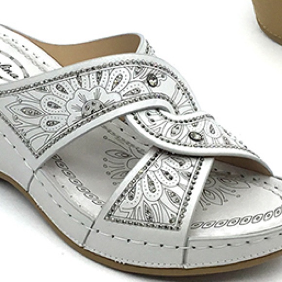 Transition Summer / Fall Italina Silver Embroidered Criss Cross Wedge Sandal - Picture 3 of 3
